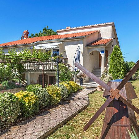Gorgeous Apartment In Pula With Wifi Экстерьер фото
