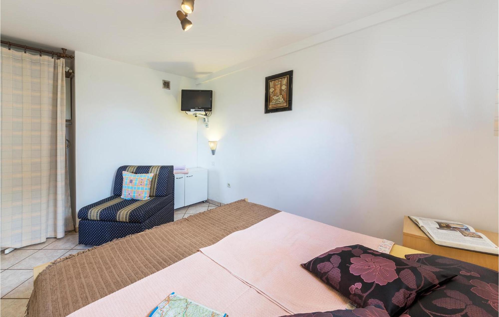 Gorgeous Apartment In Pula With Wifi Экстерьер фото