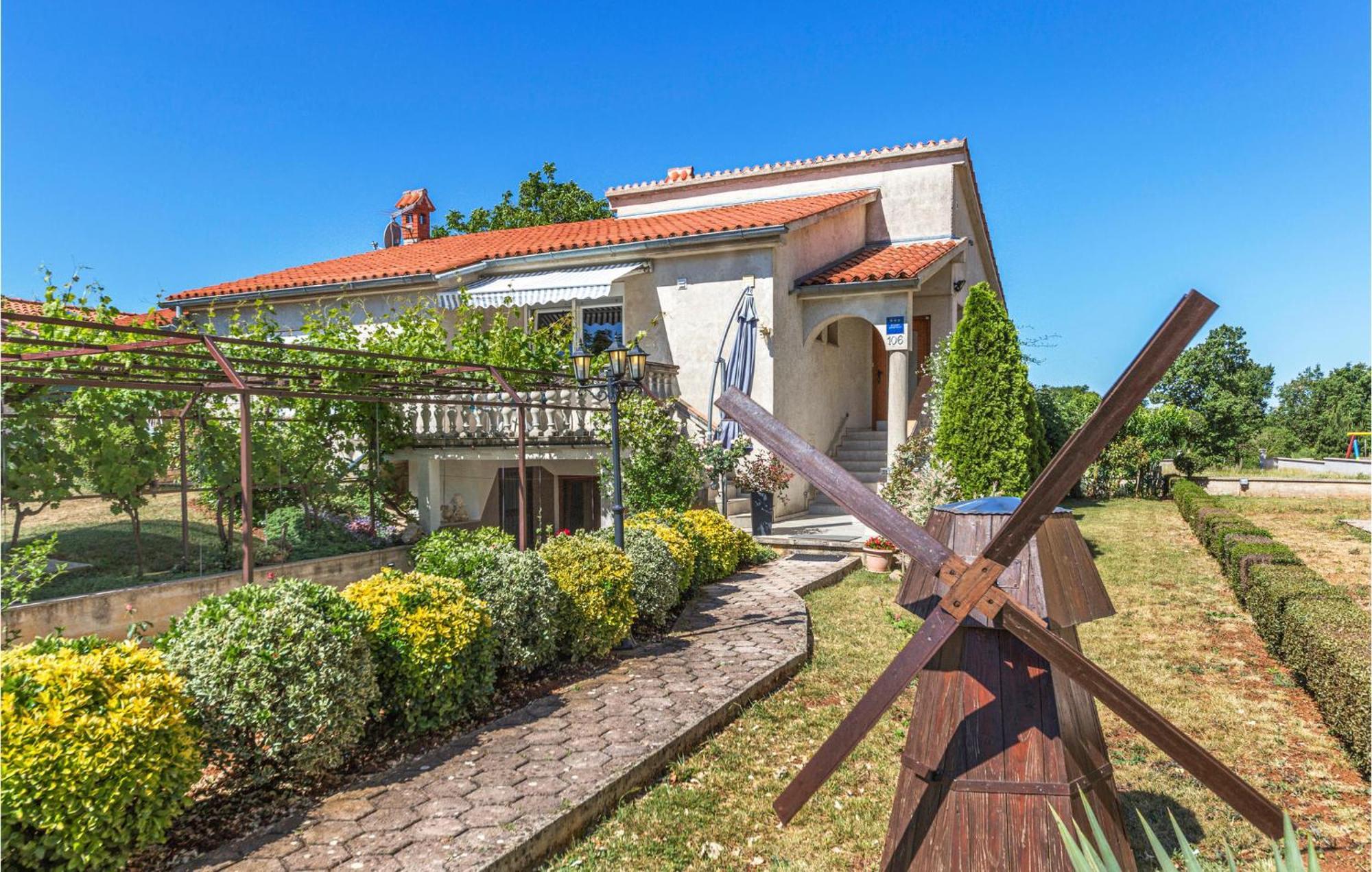 Gorgeous Apartment In Pula With Wifi Экстерьер фото