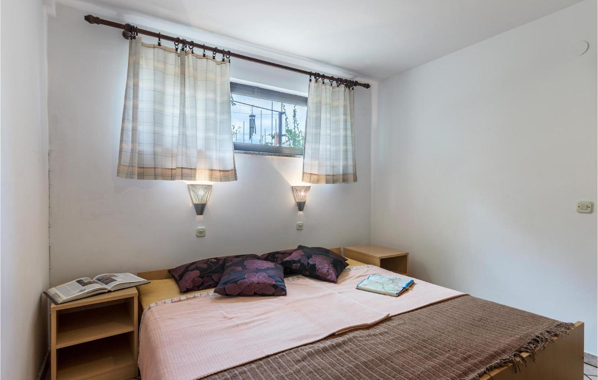 Gorgeous Apartment In Pula With Wifi Экстерьер фото